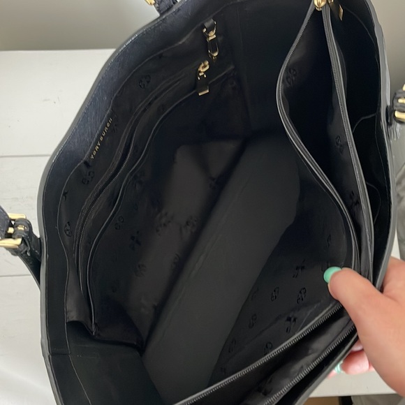 Tory Burch Black Emerson Tote Bag - Picture 8 of 8
